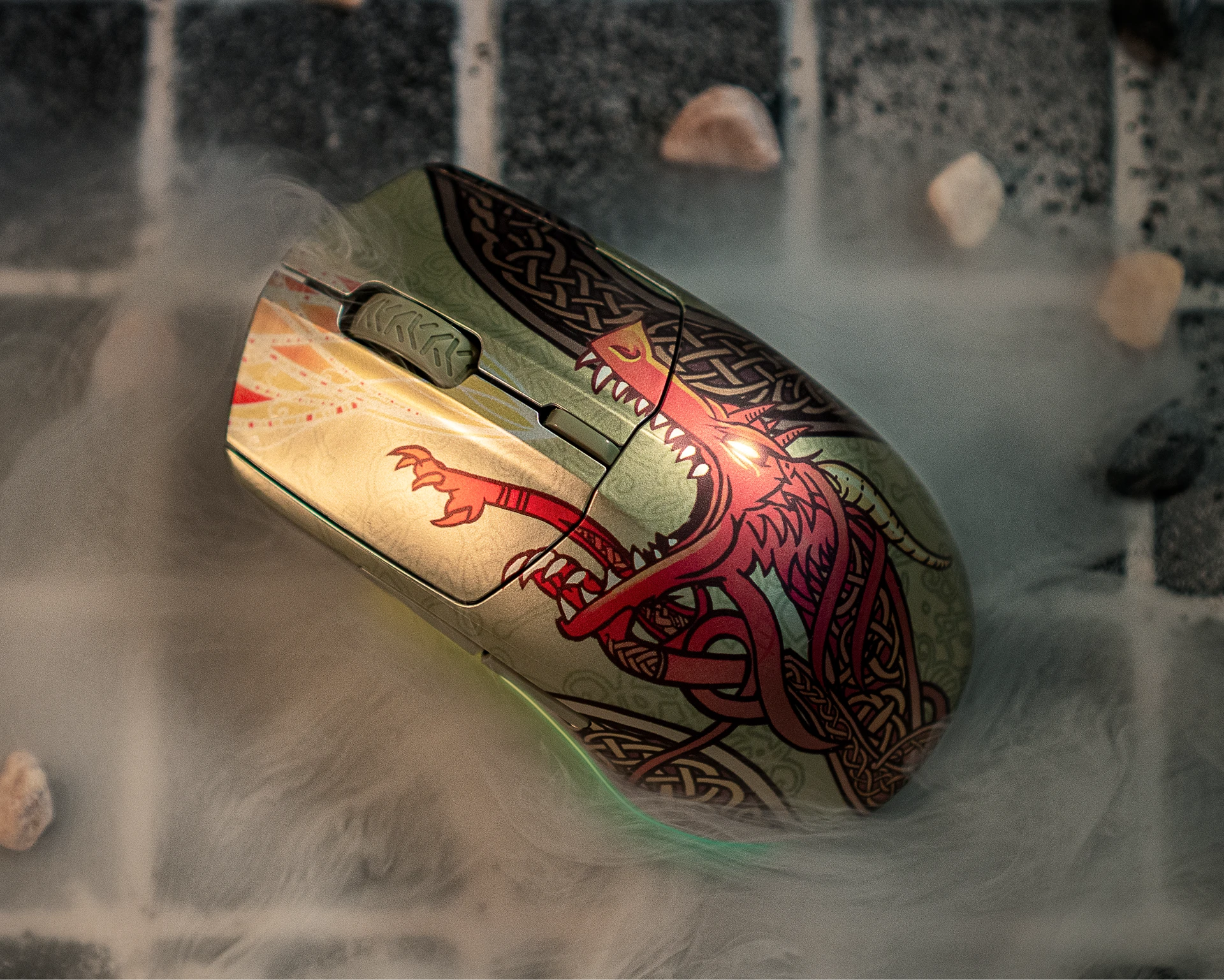 SteelSeries Wireless Gaming Mouse CS2 Dragon Lore Edition - View 4